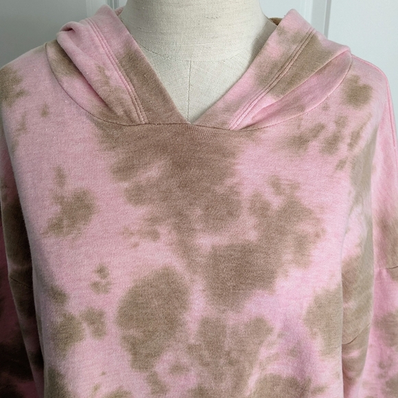 Chaser Hoodie Cashmere Blend Tie Dye Cropped Pullover Pink Olive M NWT - Picture 2 of 14